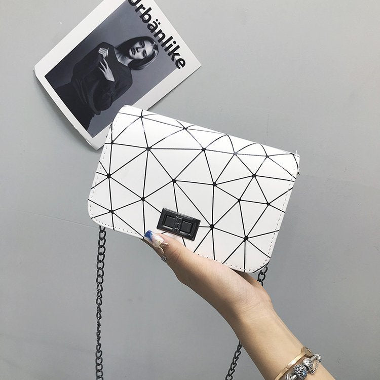 All-match Korean Messenger Bag Ins Super Fire Chain Shoulder Bag Lock Small Square Bag - Otaj Gifts
