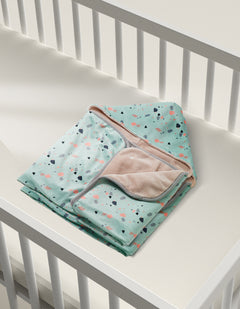 Go Out To Keep Warm Cloak Blanket Baby Blanket Small Quilt - Otaj Gifts