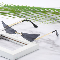 Trendy Men And Women Sun Glasses Retro Triangle European And American Cat Eye Disco Instafamous Sunglasses - Otaj Gifts