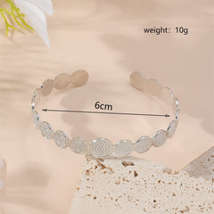 Metal Twist Geometric Knot Winding Hollow Open-end High-grade Light Luxury Personality Fashion Ladies' Bracelet - Otaj Gifts